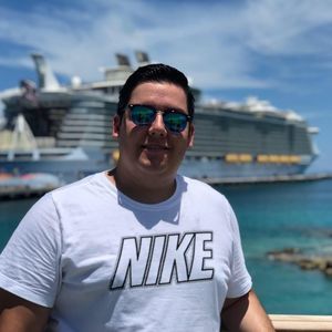 Meet your Posher, Daniel